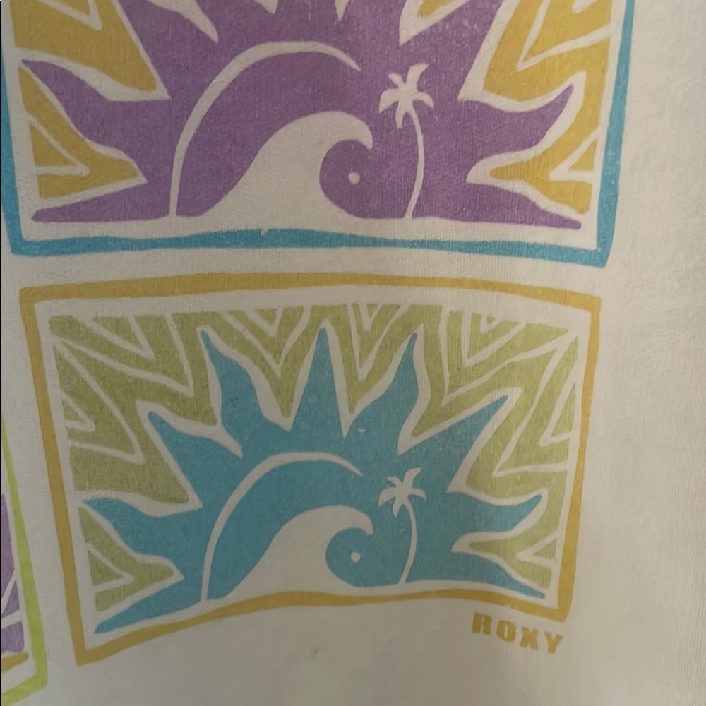 Colorful Roxy Graphic Sweatshirt - Picture 3 of 7